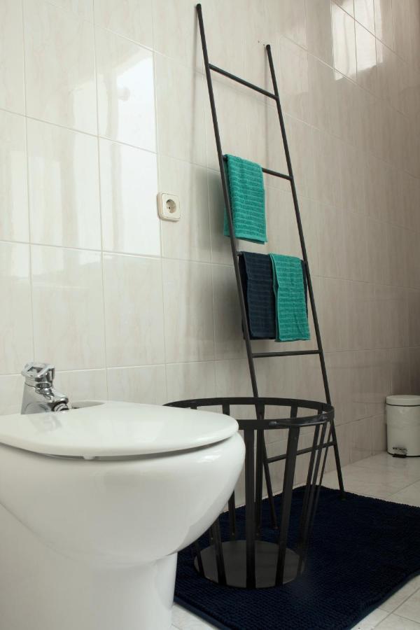 Ferienwohnung Gran Via Central Lovely Private Apt In The Heart Of Chueca Madrid Exterior foto