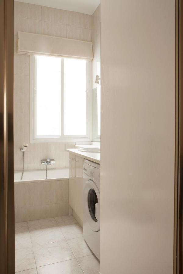 Ferienwohnung Gran Via Central Lovely Private Apt In The Heart Of Chueca Madrid Exterior foto