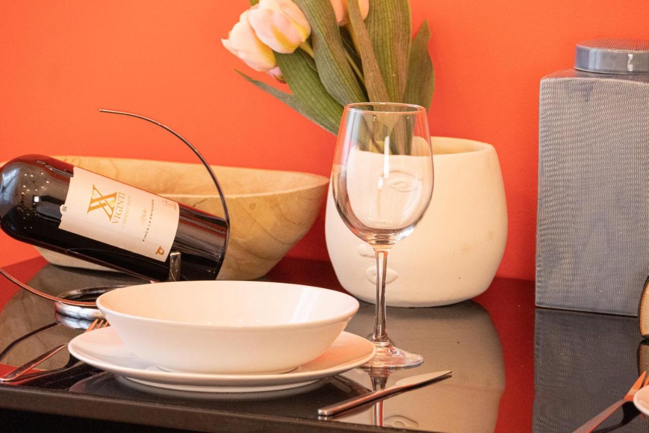 Ferienwohnung Gran Via Central Lovely Private Apt In The Heart Of Chueca Madrid Exterior foto
