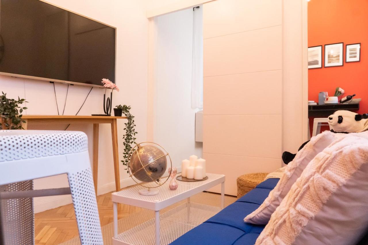 Ferienwohnung Gran Via Central Lovely Private Apt In The Heart Of Chueca Madrid Exterior foto
