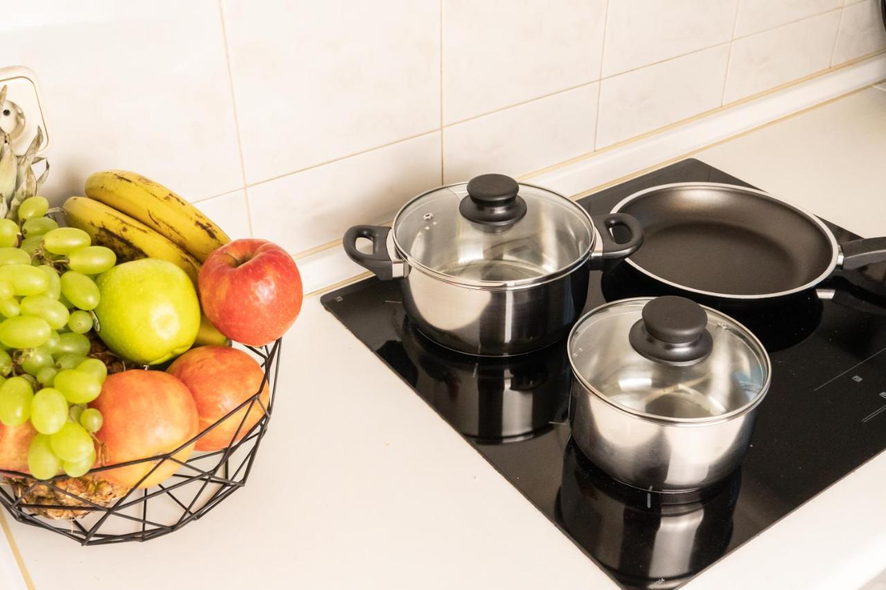 Ferienwohnung Gran Via Central Lovely Private Apt In The Heart Of Chueca Madrid Exterior foto
